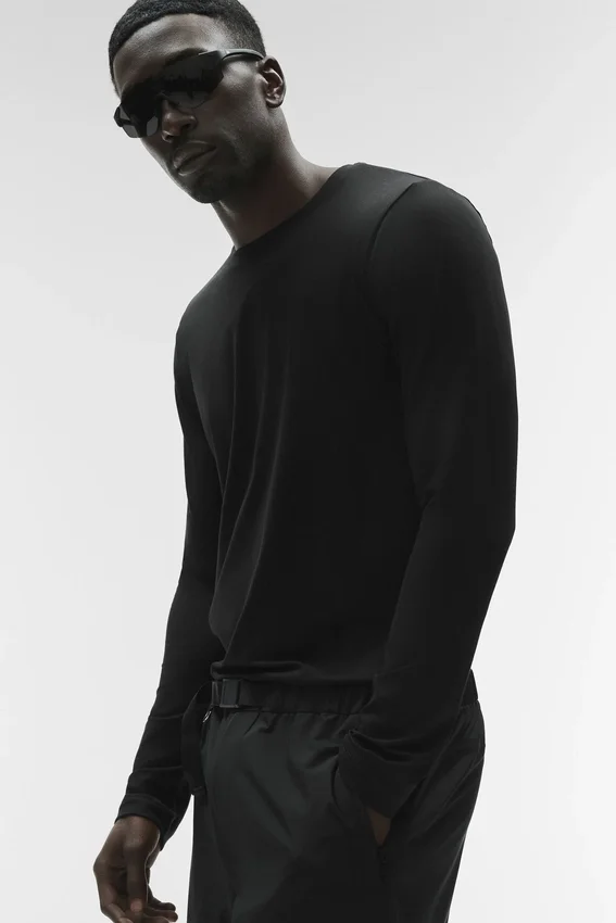 Maglia a maniche lunghe con collo rotondo Conquer Reform - Nero