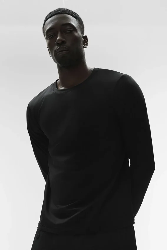 Maglia a maniche lunghe con collo rotondo Conquer Reform - Nero