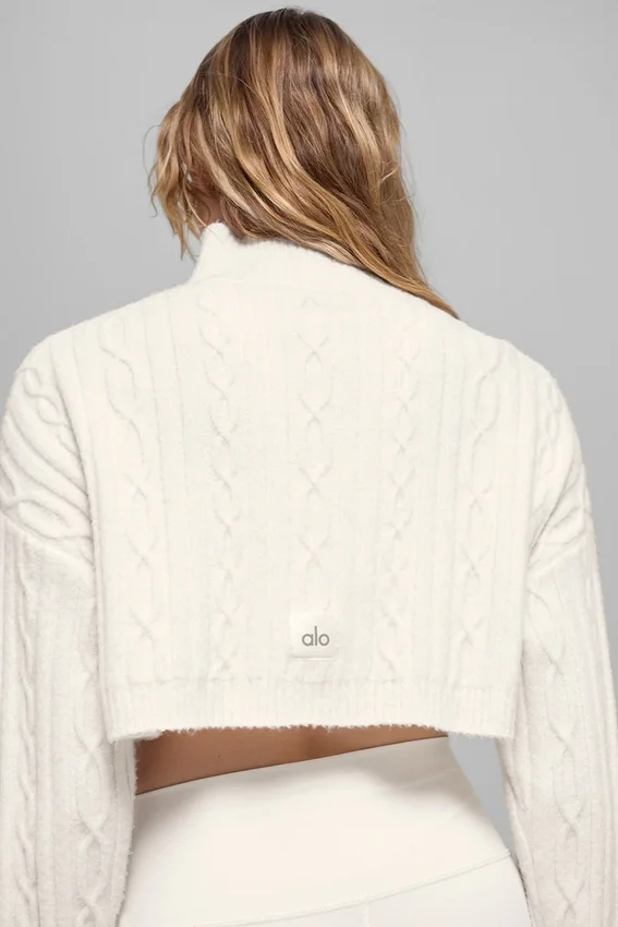 Maglia a trecce corta a collo alto Winter Bliss a maniche lunghe - Avorio