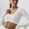 Maglia con maniche lunghe corta senza cuciture a costine "Serene" - Bianco