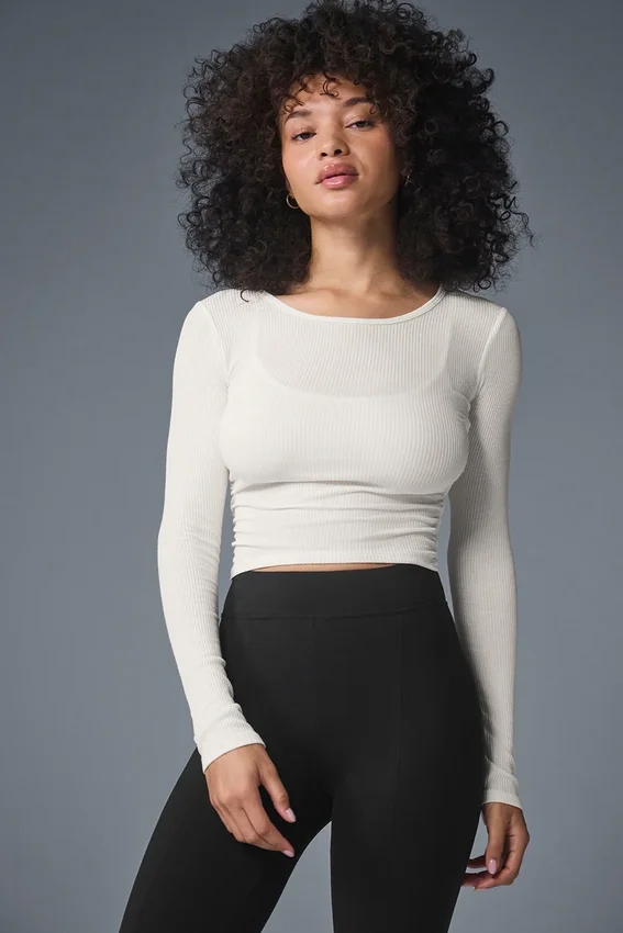Maglia con maniche lunghe e arricciature - Avorio