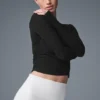 Maglia con maniche lunghe e arricciature - Nero