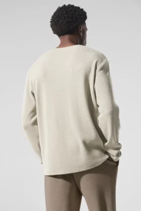 Maglia con maniche lunghe e collo rotondo Elevate Waffle – Colore osso