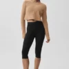 Maglia corta a maniche lunghe in morbido cashmere a trama a nido d'ape - Toasted Almond