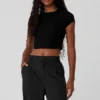 Maglietta a maniche corte cropped Sea Coast a costine - Nero