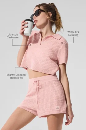 Maglietta polo in morbido cashmere a trama a nido d’ape – Rosa quarzo