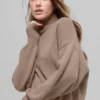 Maglione a collo alto corto New Class in lana e cashmere - Chai Latte