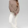 Maglione a collo alto corto New Class in lana e cashmere - Chai Latte