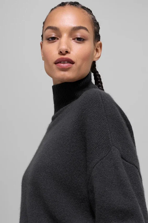 Maglione a collo alto corto New Class in lana e cashmere - Nero