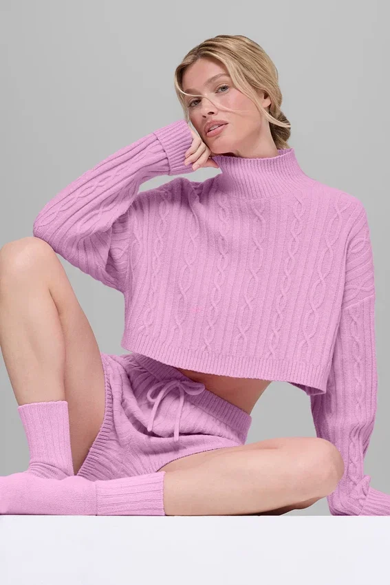 Maglione a collo alto corto Winter Bliss a maglia intrecciata a maniche lunghe - Candy Heart P