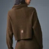 Maglione a collo alto in morbido cashmere a trama a nido d’ape - Espresso