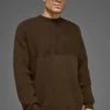 Maglione a girocollo in maglia a coste Domain Shift - Espresso