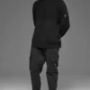 Maglione a righe Domain Shift - Nero