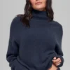 Maglione corto a collo alto New Class in misto lana e cashmere - Blu navy