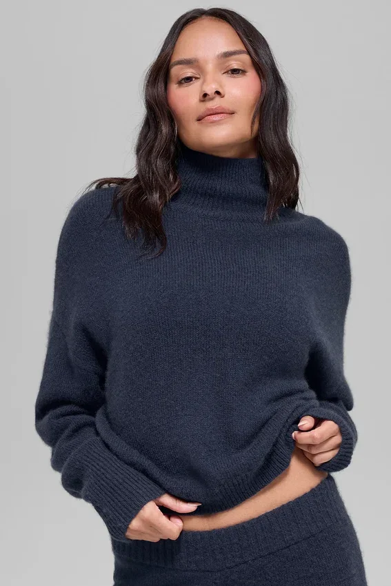 Maglione corto a collo alto New Class in misto lana e cashmere - Blu navy