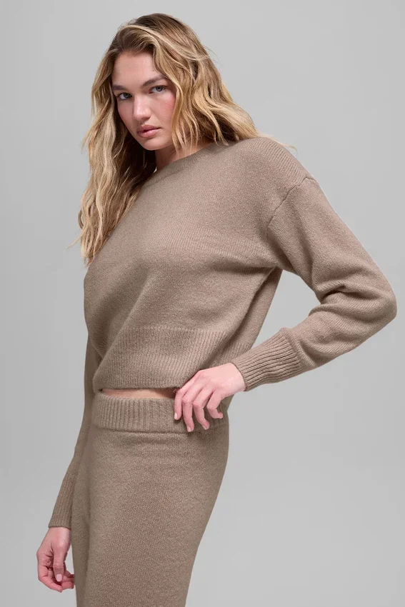Maglione corto a girocollo New Class in lana e cashmere - Chai Latte