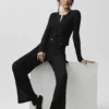 Maglione High-Waist Sunlit a gamba dritta in maglia - Nero