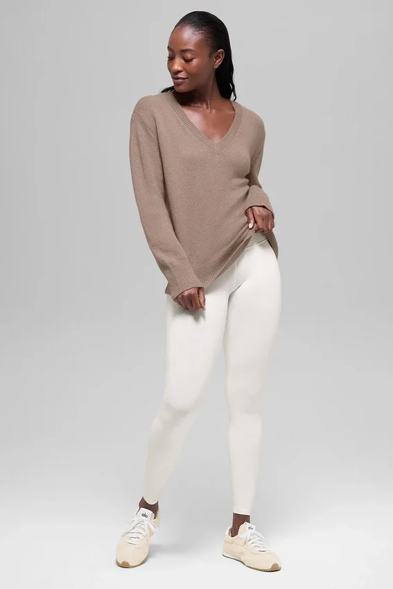 Maglione oversize con scollo a V in misto lana e cashmere New Class - Chai Latte