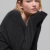 Maglione oversize New Class in misto lana e cashmere con scollo a V - Nero