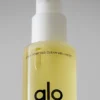 Olio illuminante dalla testa ai piedi