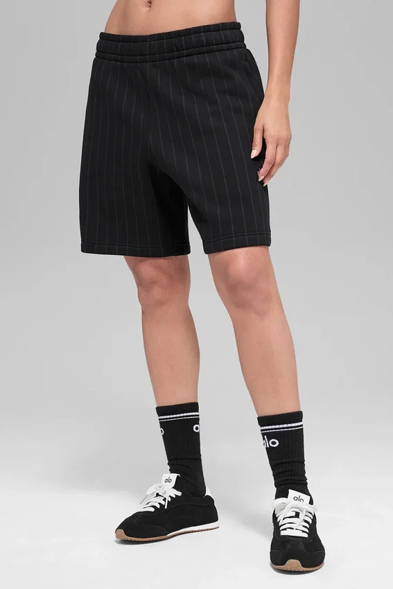 Pantaloncini a righe sottili da 7" - Neri a righe sottili