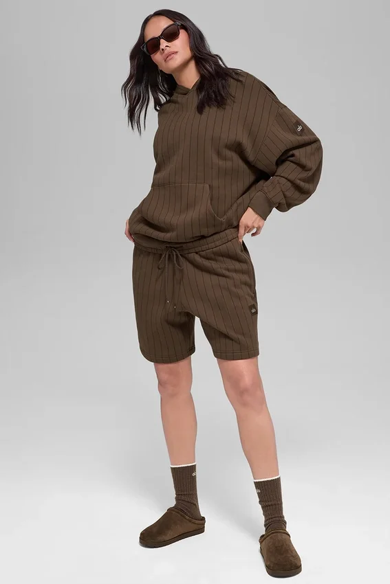 Pantaloncini a righe sottili da 7" - Righe sottili color espresso