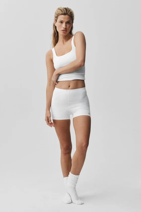 Pantaloncini a vita media Alo Softsculpt da 2" - Bianco