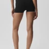 Pantaloncini a vita media Alo Softsculpt da 2" - Nero