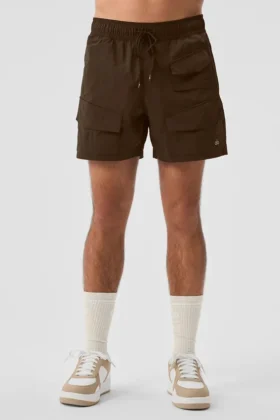 Pantaloncini cargo da escursione in nylon stropicciato da 7" - Espresso
