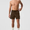 Pantaloncini cargo da escursione in nylon stropicciato da 7" - Espresso