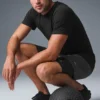 Pantaloncini con collo rotondo Conquer Reform - Nero