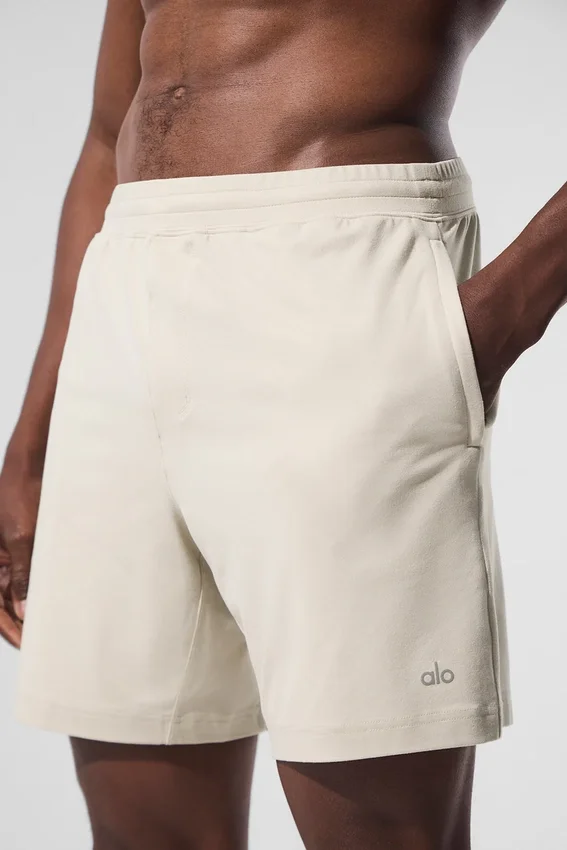 Pantaloncini Conquer React Performance da 7" - Bone