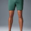 Pantaloncini Conquer React Performance da 7" - Edera invernale