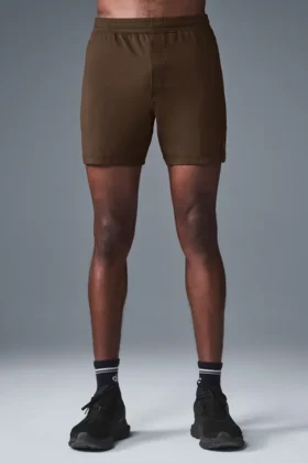 Pantaloncini Conquer React Performance da 7" - Espresso