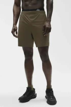 Pantaloncini Conquer React Performance da 7" - Olive Tree