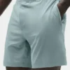 Pantaloncini Conquer React Performance da 7" - Salvia del deserto