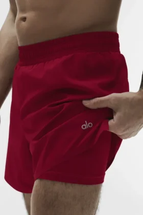 Pantaloncini da corsa Adapt da 5″ – Granato