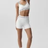 Pantaloncini High-Waist Airbrush "Heart Throb" da 4" - Bianco/Nero