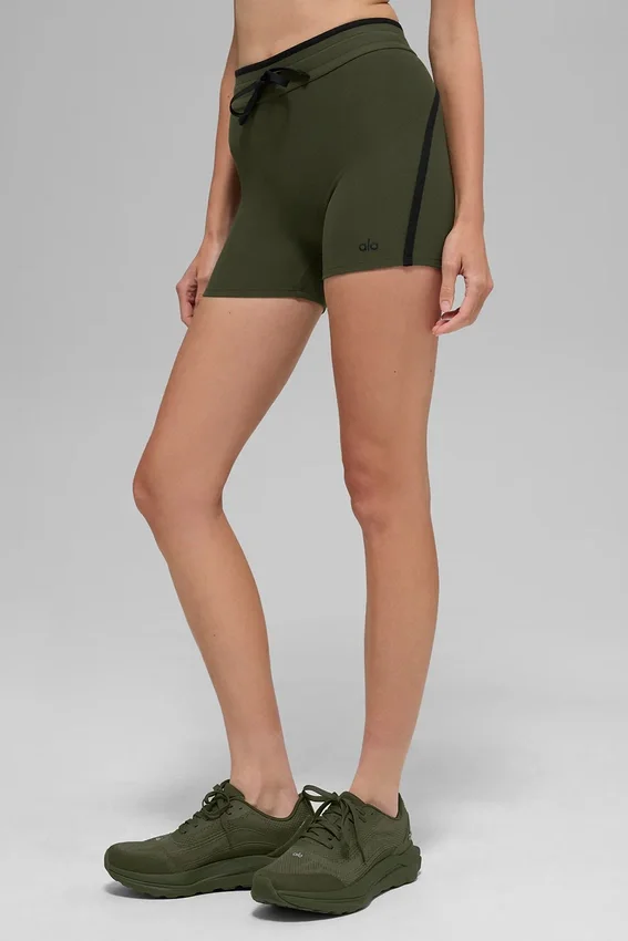 Pantaloncini High-Waist Airbrush Race Pace da 4" - Verde oliva/Nero
