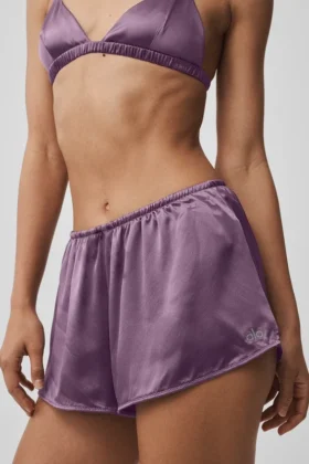 Pantaloncini in seta Luminous – Plum Kiss