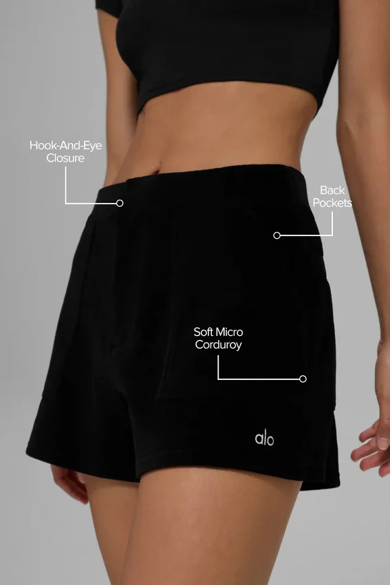 Pantaloncini “On Duty” in micro-velluto a coste – Nero
