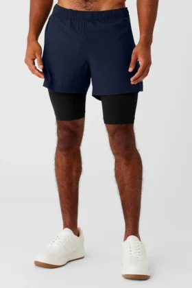 Pantaloncini Revival 2-in-1 da 5" - Blu navy/Nero