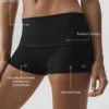 Pantaloncini ripiegabili a vita bassa Alo Softsculpt da 3" - Nero