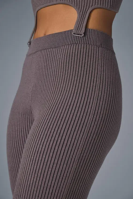 Pantaloni a zampa in maglia denim High-Waist - Raisinette/Nero