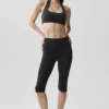 Pantaloni capri Alo Softsculpt Shoreline - Nero