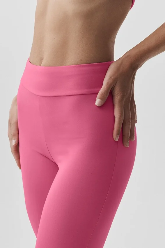 Pantaloni capri Alo Softsculpt Shoreline - Rosa Paradiso