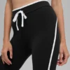 Pantaloni capri High-Waist Airbrush Race Pace - Nero/Bianco