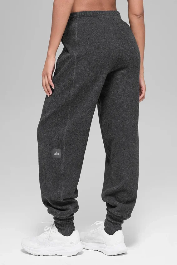Pantaloni da jogging Retreat in pile polare High-Waist - Grigio scuro melange