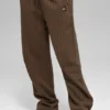 Pantaloni della tuta a gamba dritta con righe sottili - Righe sottili color espresso
