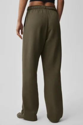 Pantaloni della tuta Accolade a gamba dritta – Olive Tree